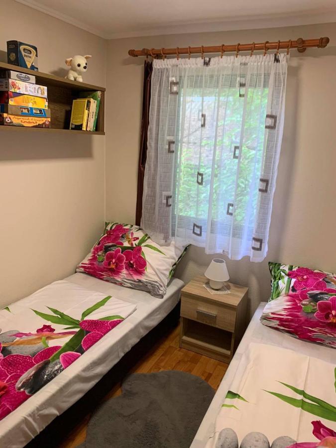 Fuege-Fa-Haz Vasarosnameny - Gergelyiugornya Apartment Bagian luar foto