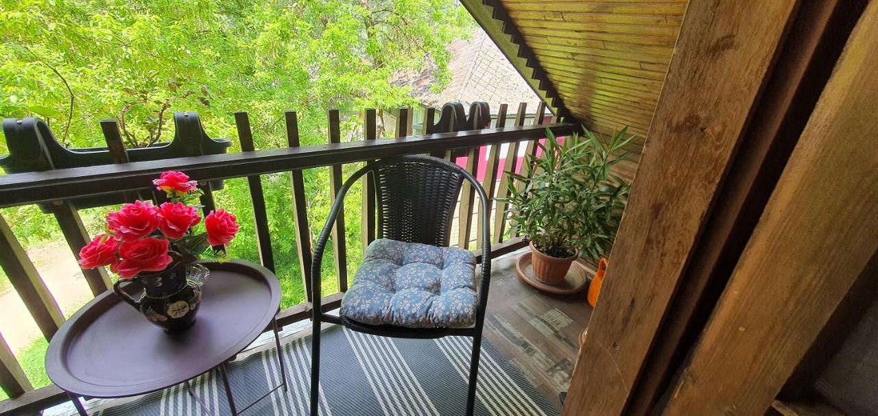 Fuege-Fa-Haz Vasarosnameny - Gergelyiugornya Apartment Bagian luar foto