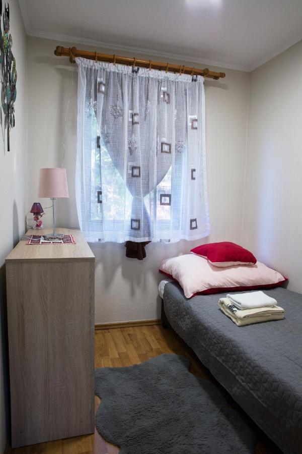 Fuege-Fa-Haz Vasarosnameny - Gergelyiugornya Apartment Bagian luar foto